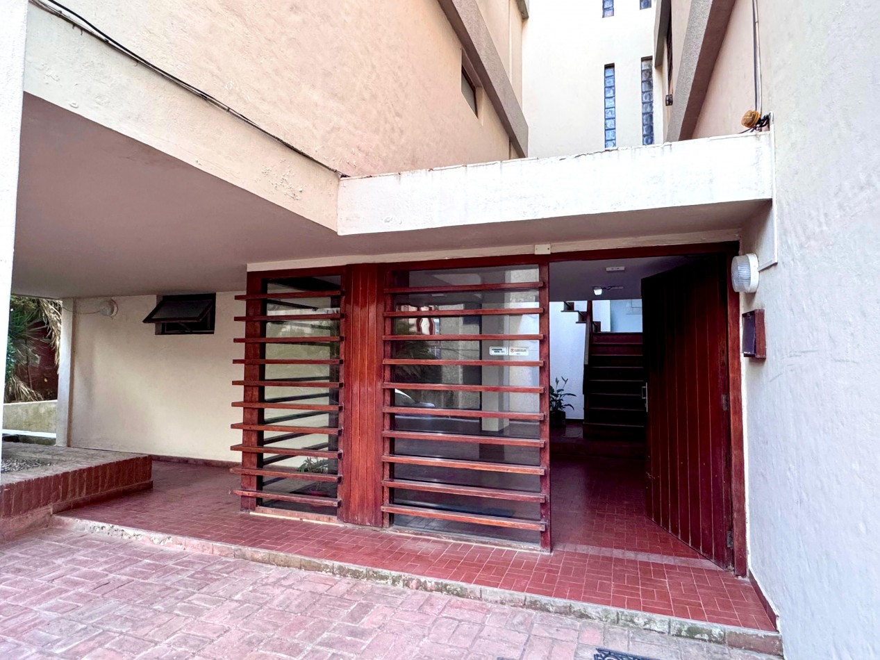 DEPARTAMENTO  2 AMBIENTES FRENTE AL MAR - PINAMAR