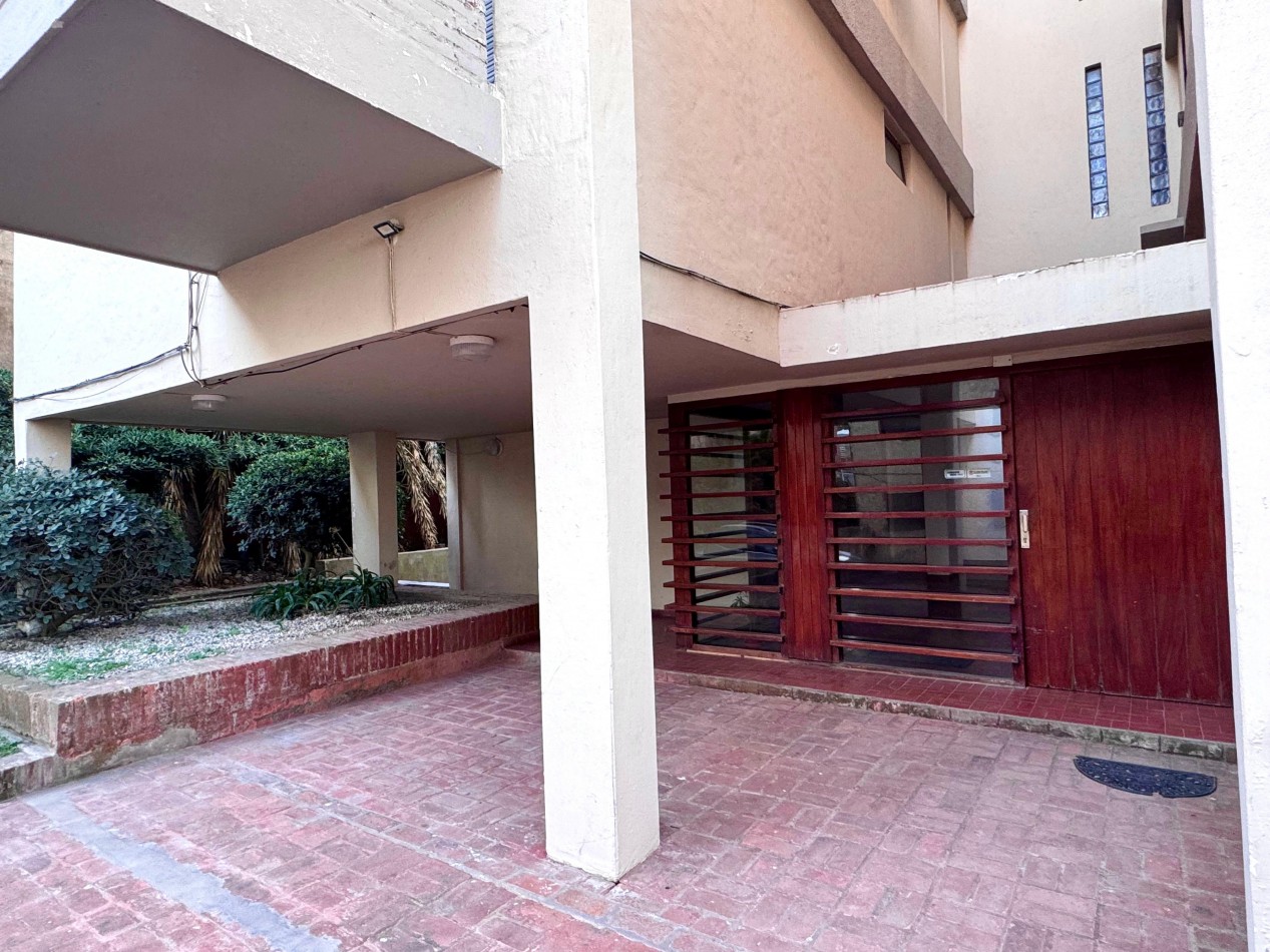 DEPARTAMENTO  2 AMBIENTES FRENTE AL MAR - PINAMAR