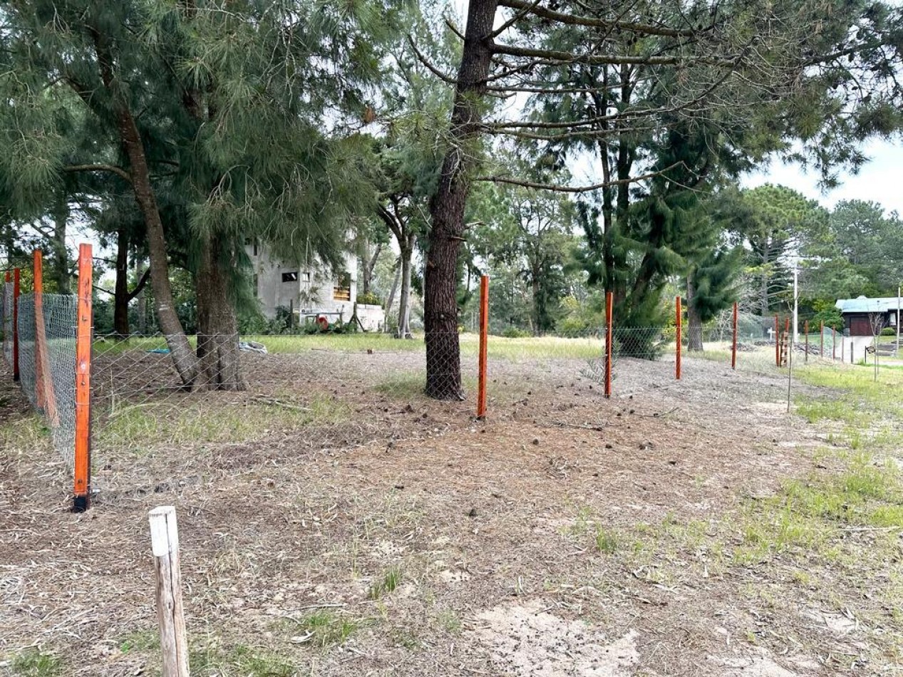 LOTE EN VENTA - Alameda de los Galgos 220 y Calle 313