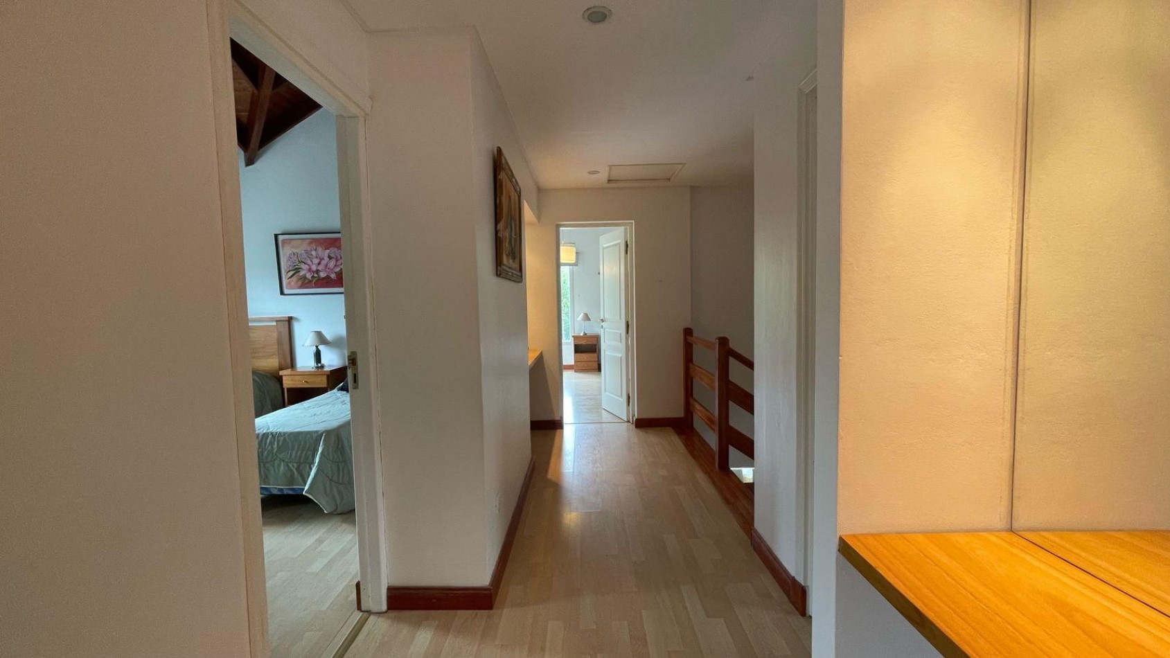 CASA EN VENTA - PINAMAR NORTE - A METROS DEL INGRESO A LA FRONTERA