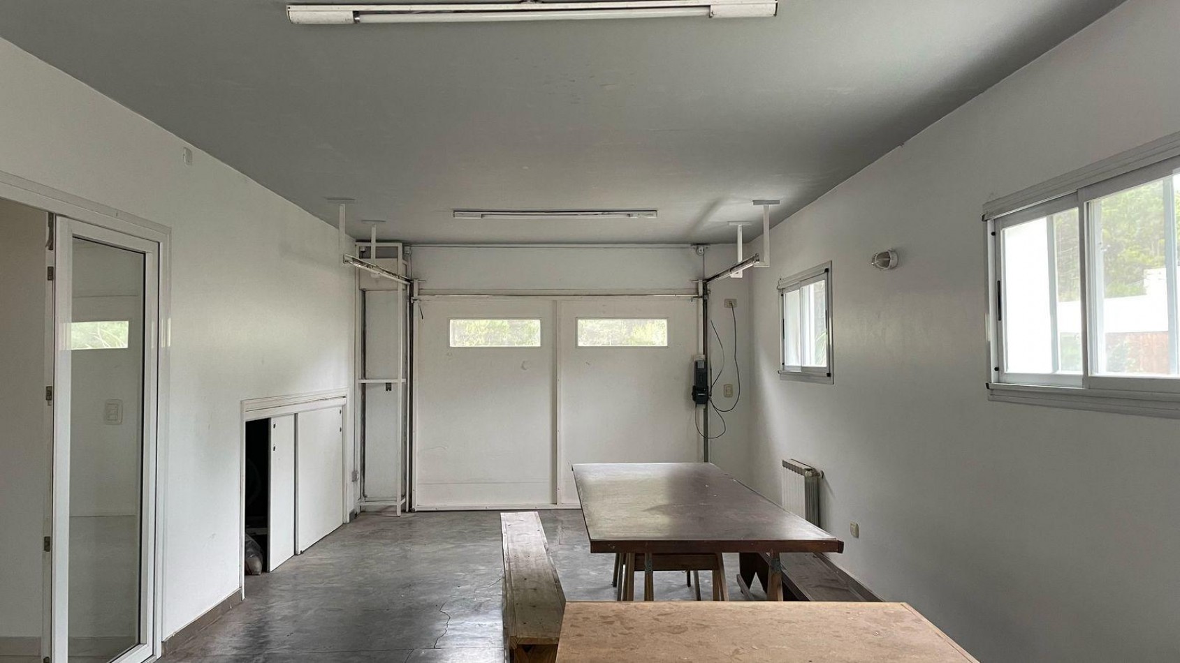 CASA EN VENTA - PINAMAR NORTE - A METROS DEL INGRESO A LA FRONTERA