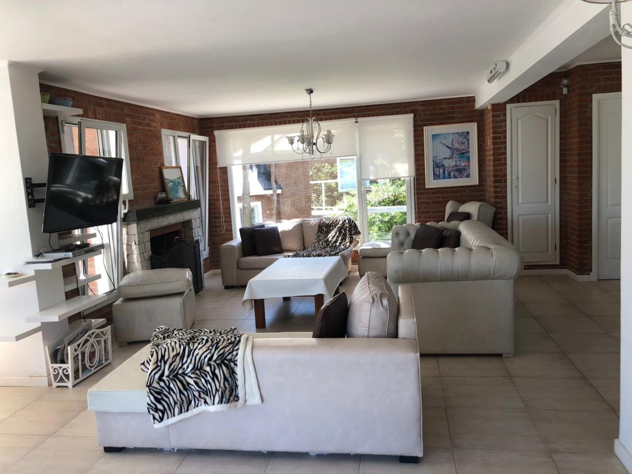 CASA EN VENTA - PINAMAR NORTE