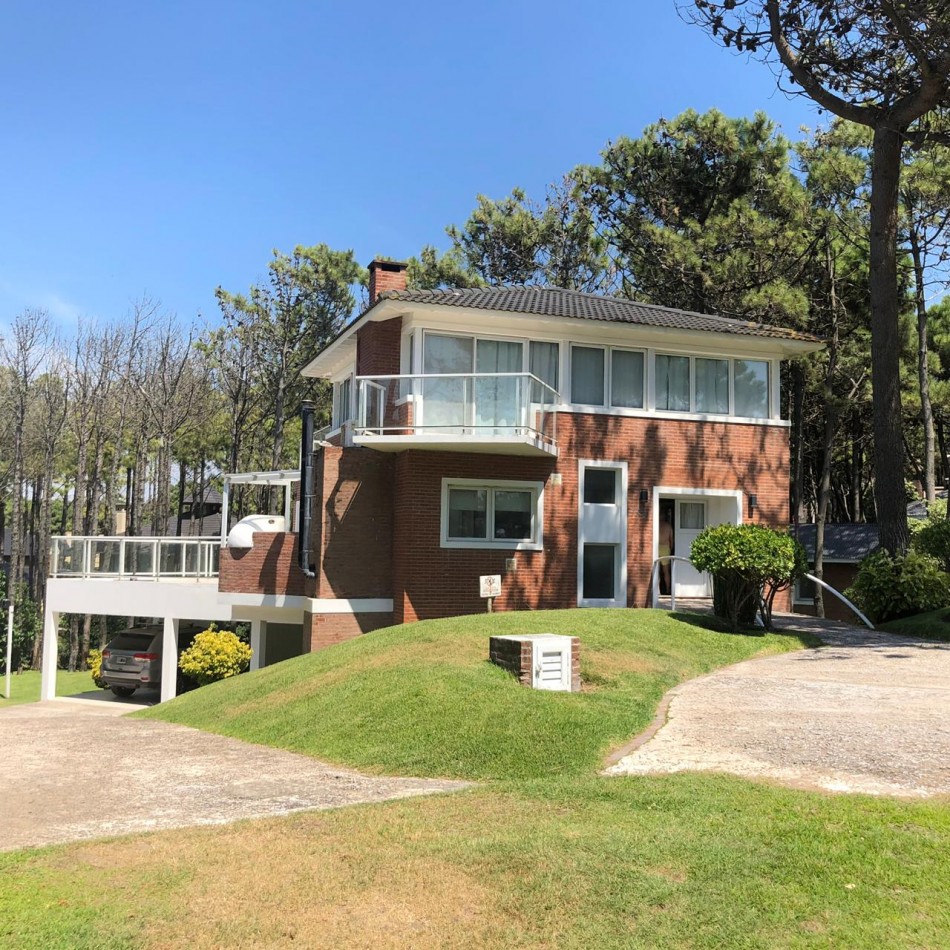 CASA EN VENTA - PINAMAR NORTE