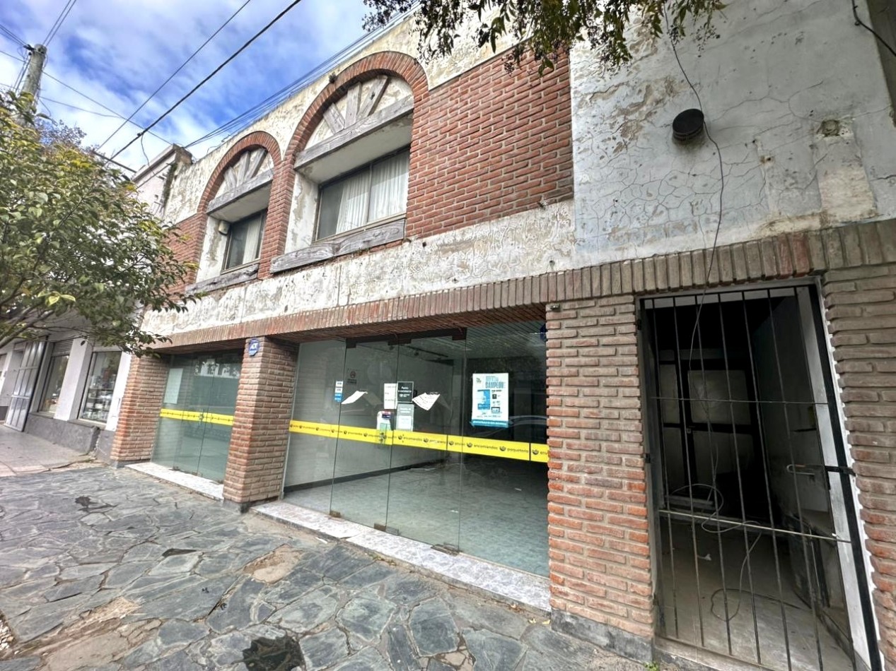 EXCELENTE LOCAL COMERCIAL EN VENTA - DOLORES