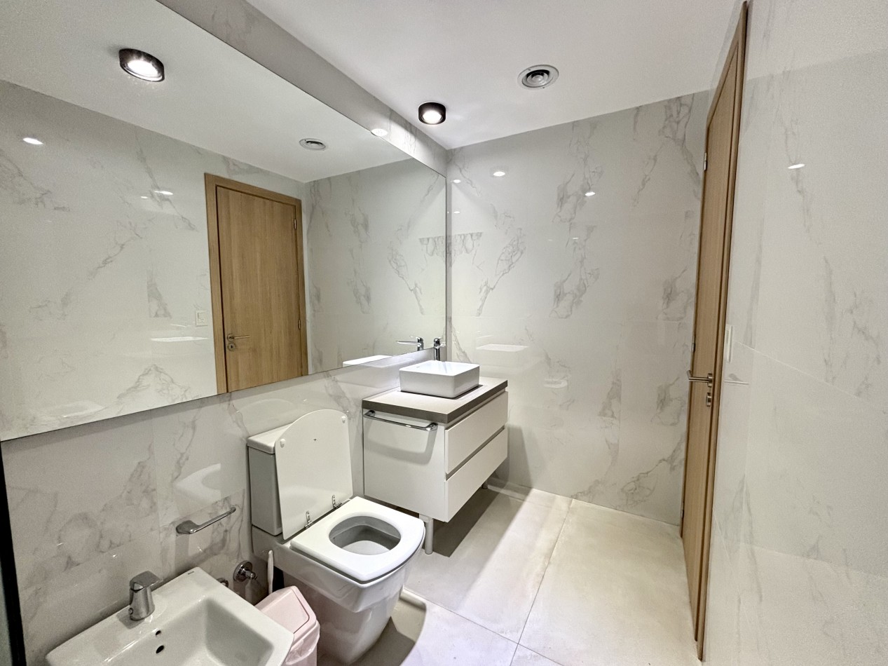 VENTA DE DEPARTAMENTO 2 AMBIENTES  -  EDIFICIO NESTING - PINAMAR 