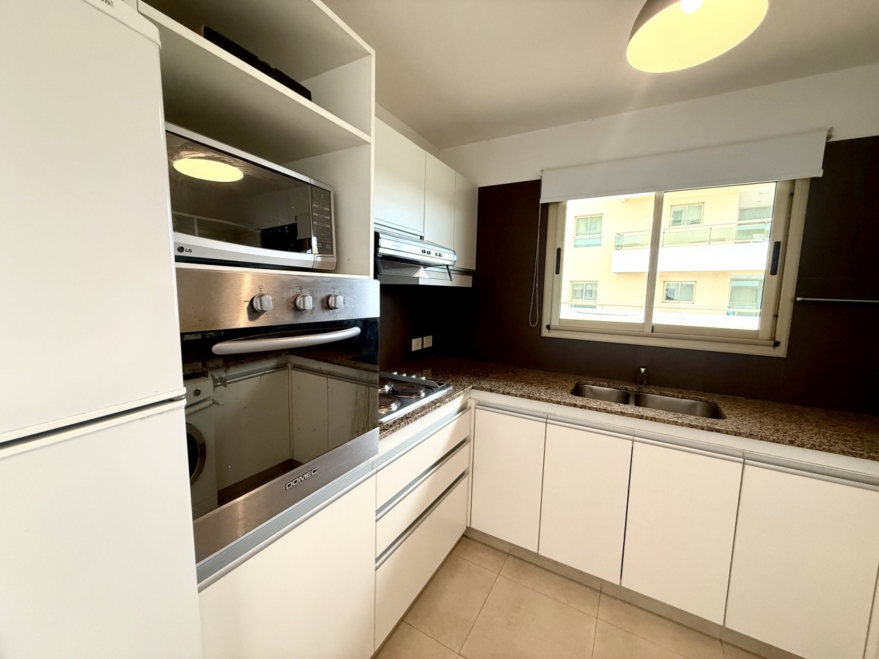 DEPARTAMENTO 2 AMBIENTES - EDIFICIO ALBAR 