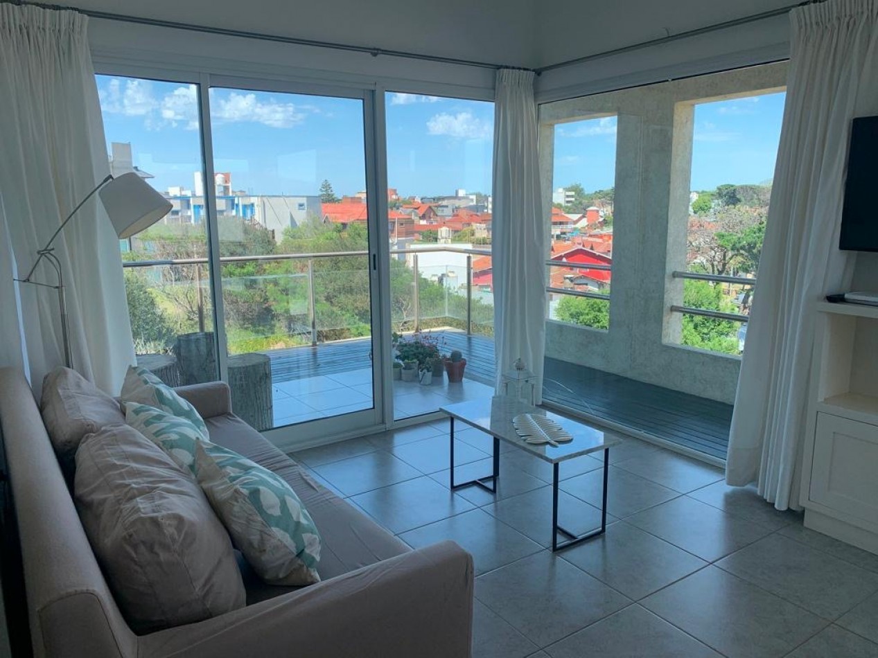 DEPARTAMENTO 3 AMBIENTES CON VISTA AL MAR  Y PISCINA - MAR DE OSTENDE