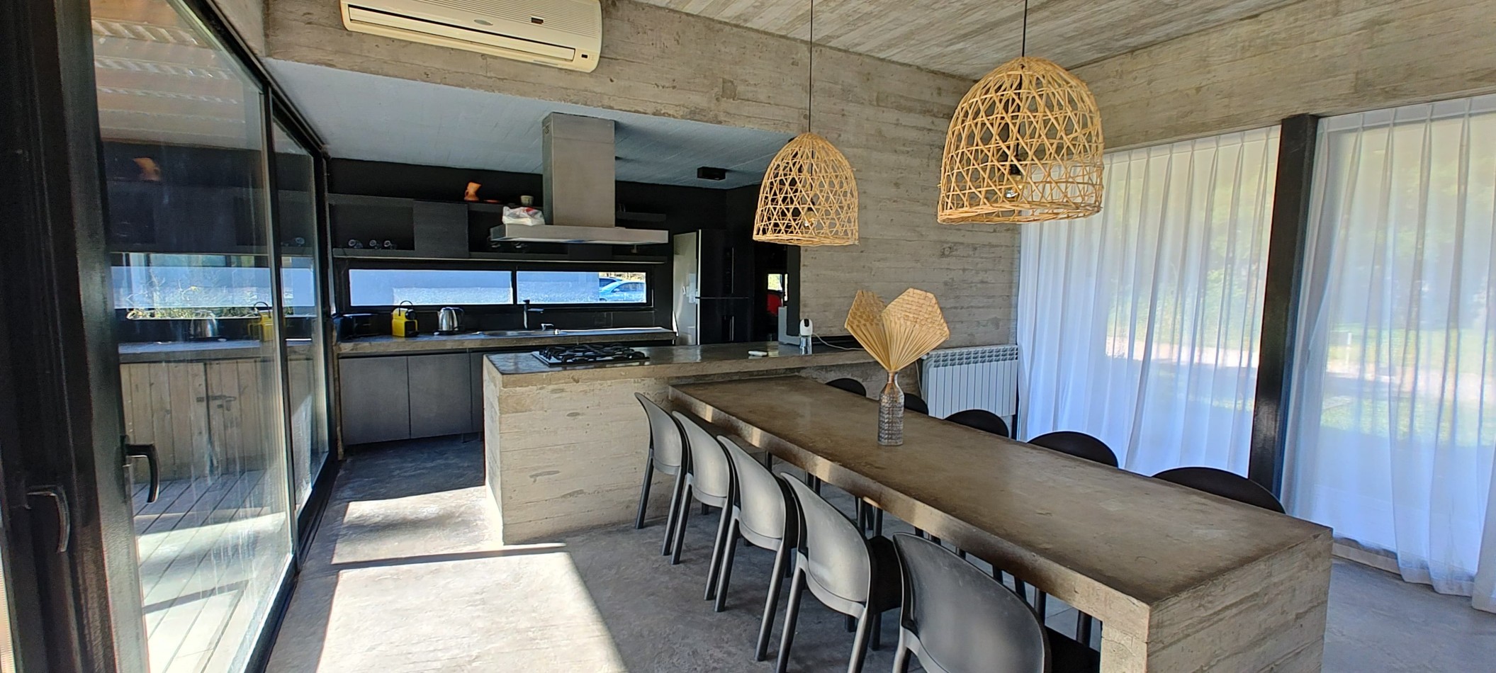 CASA EN COSTA ESMERALDA - RESIDENCIAL I 