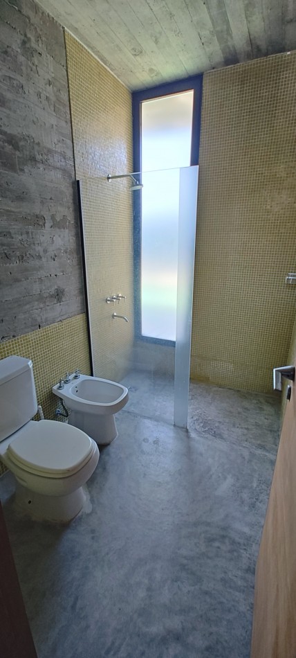 CASA EN COSTA ESMERALDA - RESIDENCIAL I 