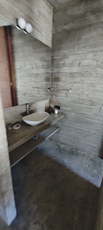 CASA EN COSTA ESMERALDA - RESIDENCIAL I 