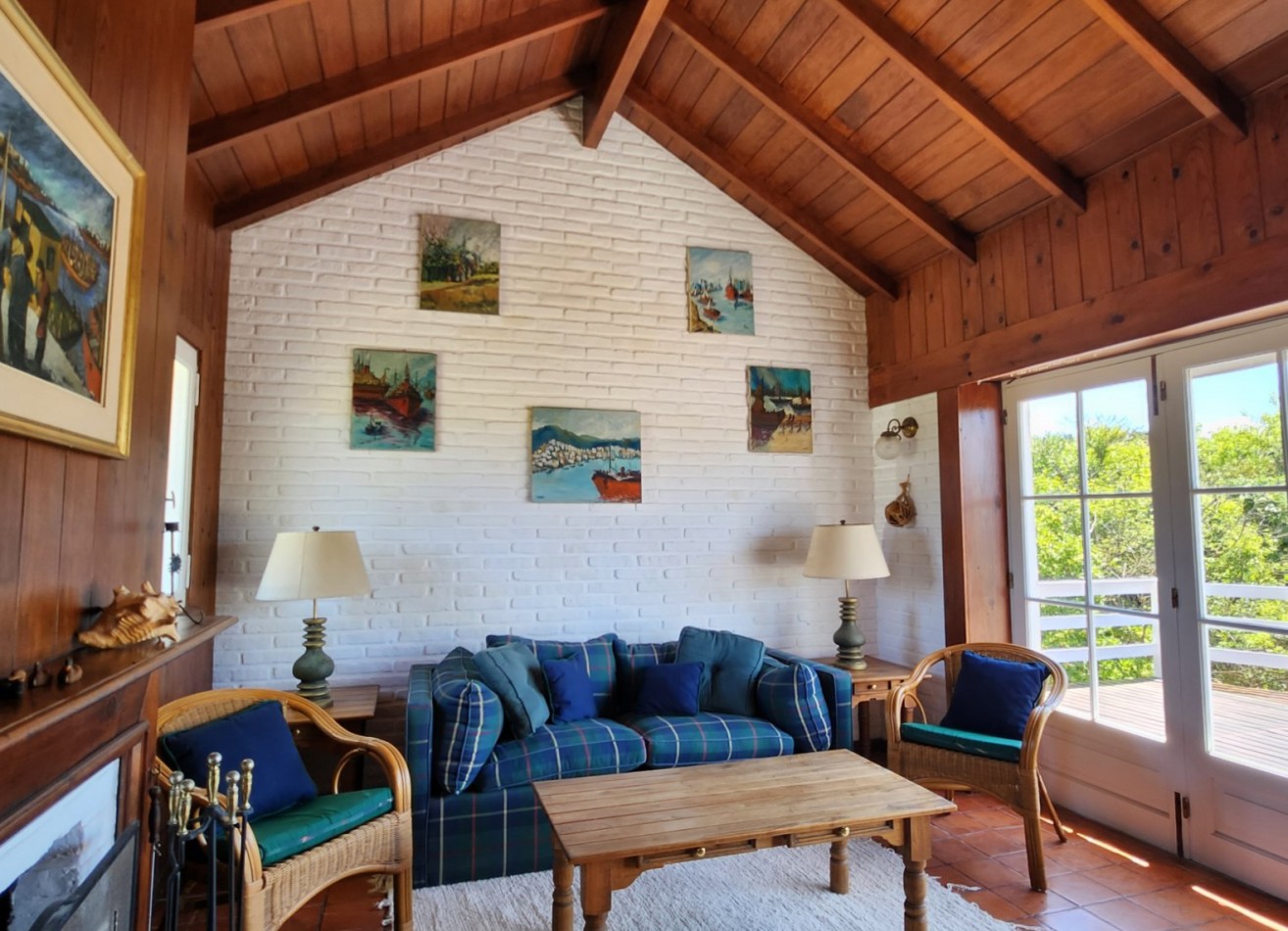 CASA EN PINAMAR NORTE - ALQUILER TEMPORAL - 100 METROS DEL MAR