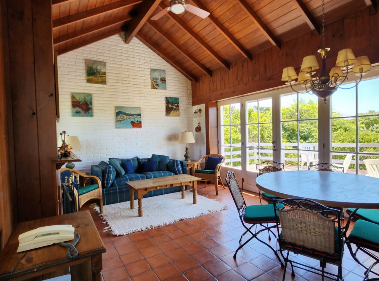 CASA EN PINAMAR NORTE - ALQUILER TEMPORAL - 100 METROS DEL MAR