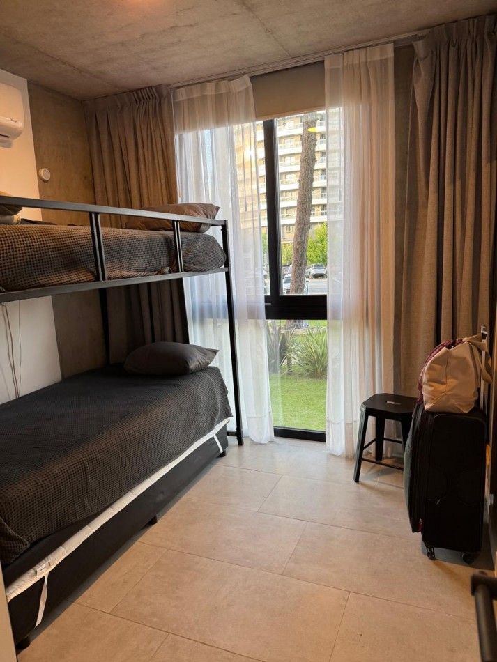 3 AMBIENTES  EN ALQUILER ANUAL - CENTRO DE PINAMAR - POSITIVE TOWER III & IV 