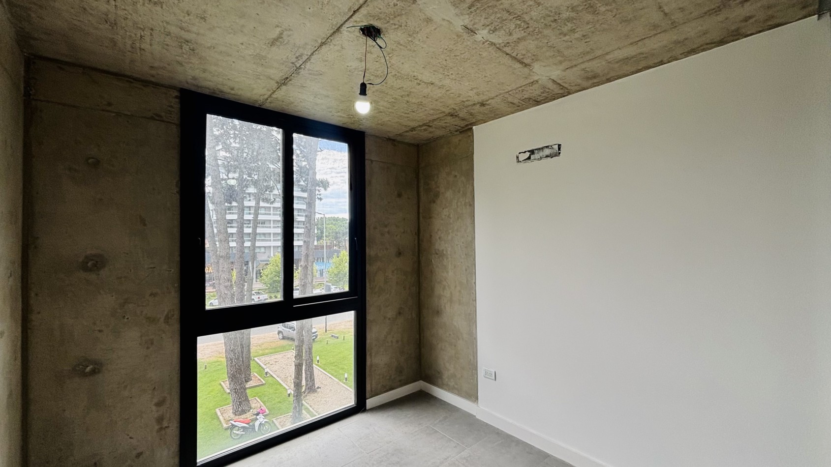 3 AMBIENTES - POSITIVE TOWER IV - PINAMAR HOLLYWOD 