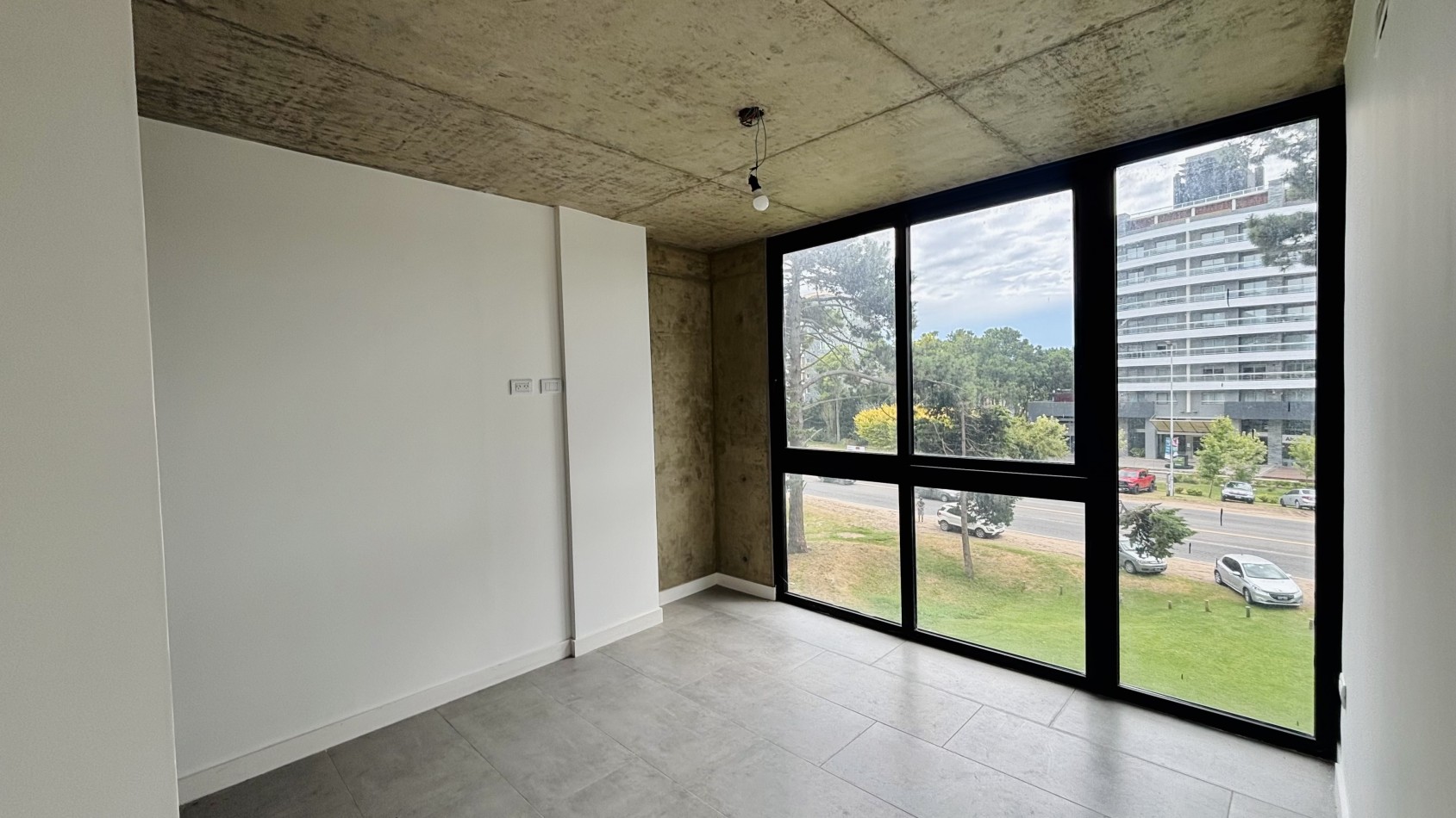 3 AMBIENTES - POSITIVE TOWER IV - PINAMAR HOLLYWOD 