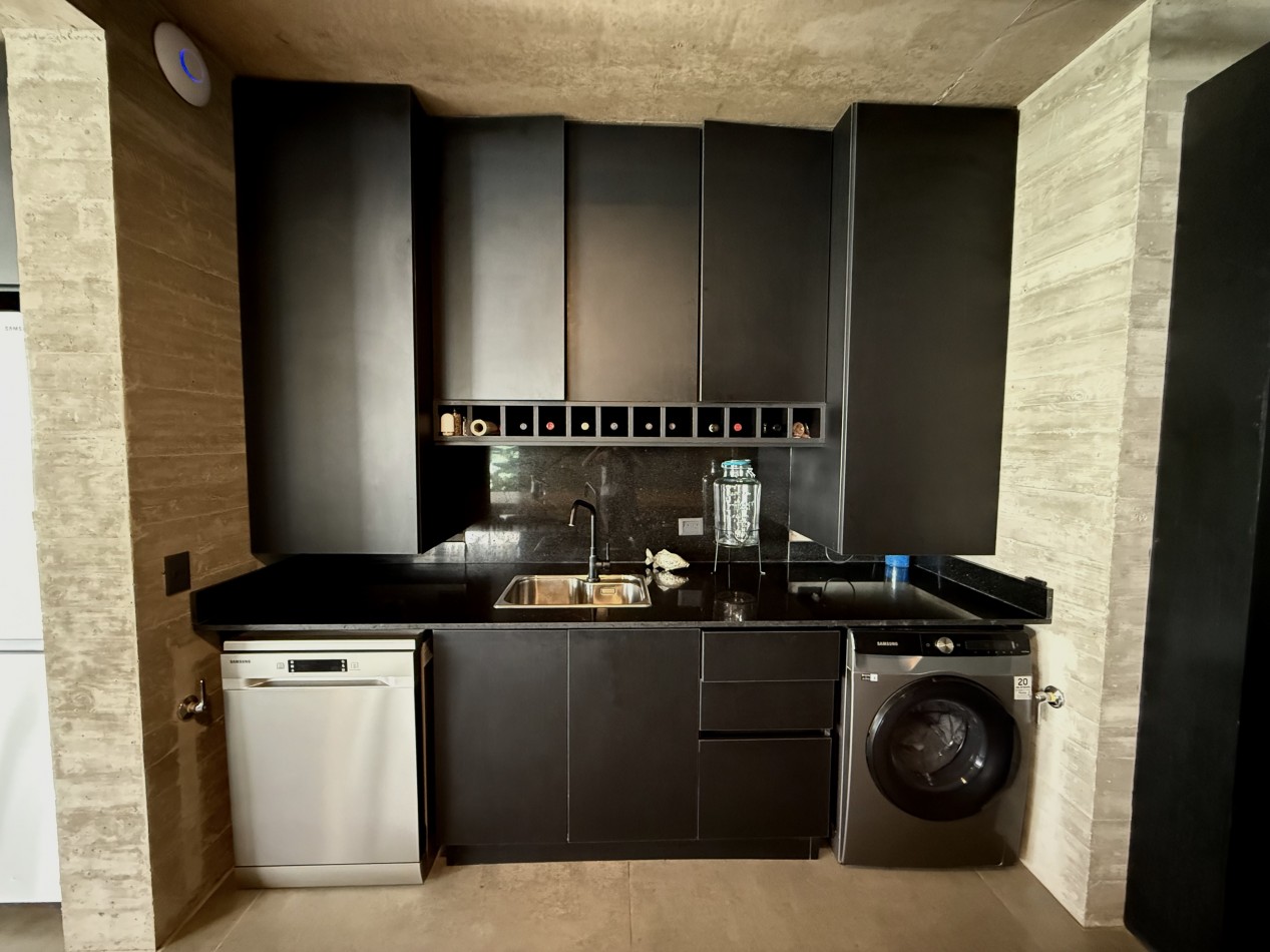 EXCLUSIVA CASA 4 AMBIENTES - BARRIO PIONEROS - PINAMAR 