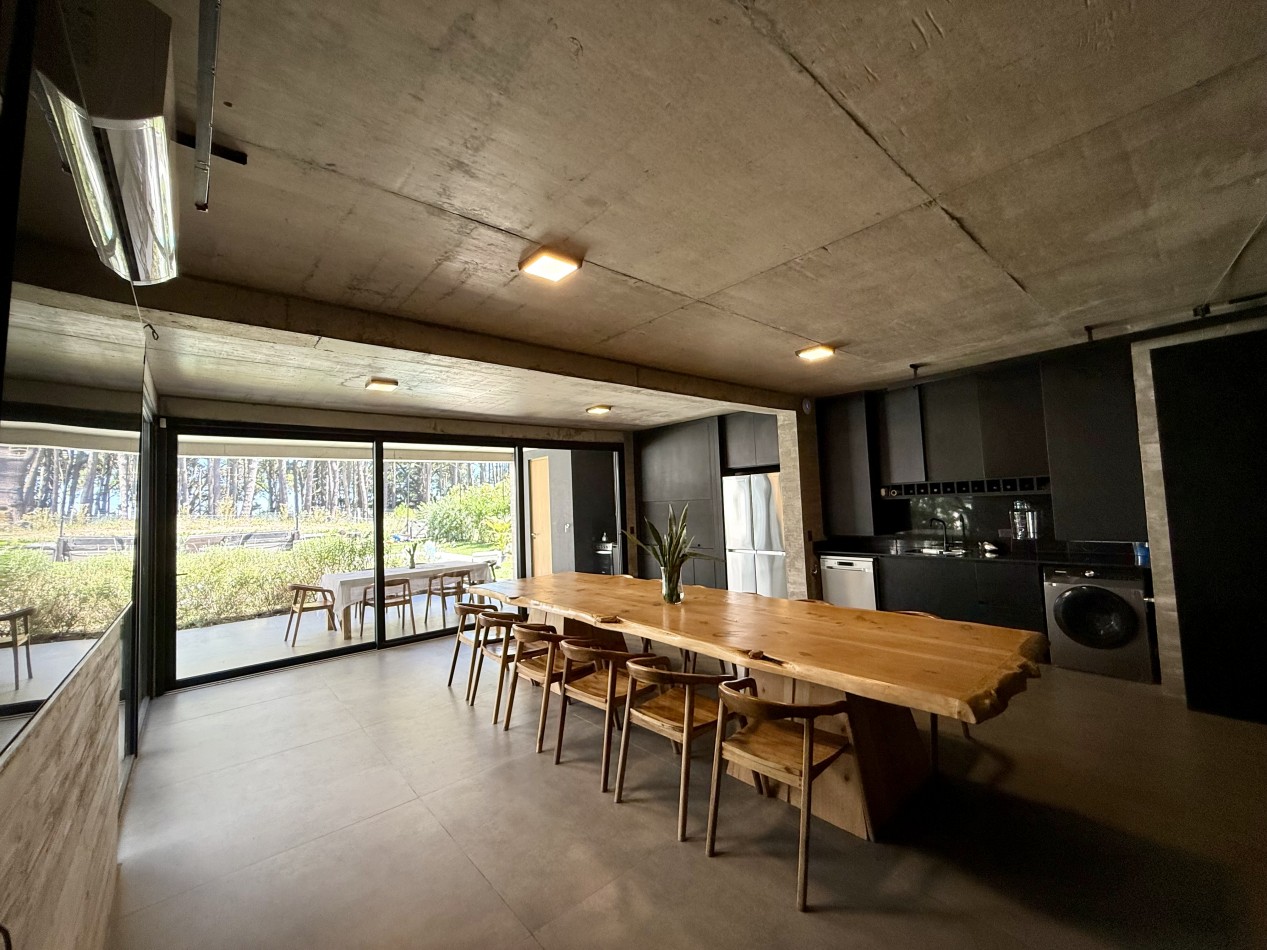 EXCLUSIVA CASA 4 AMBIENTES - BARRIO PIONEROS - PINAMAR 