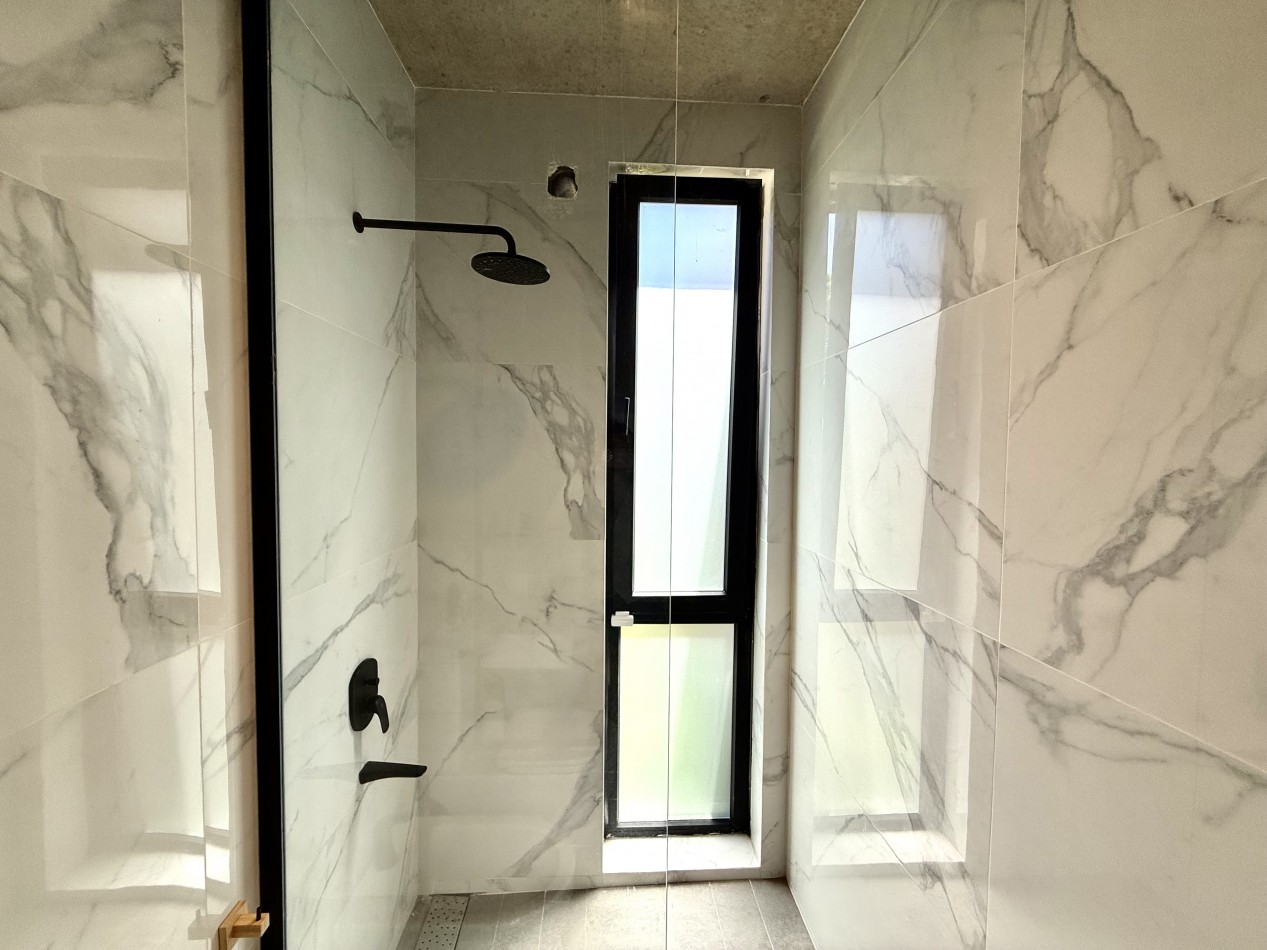 EXCLUSIVA CASA 4 AMBIENTES - BARRIO PIONEROS - PINAMAR 