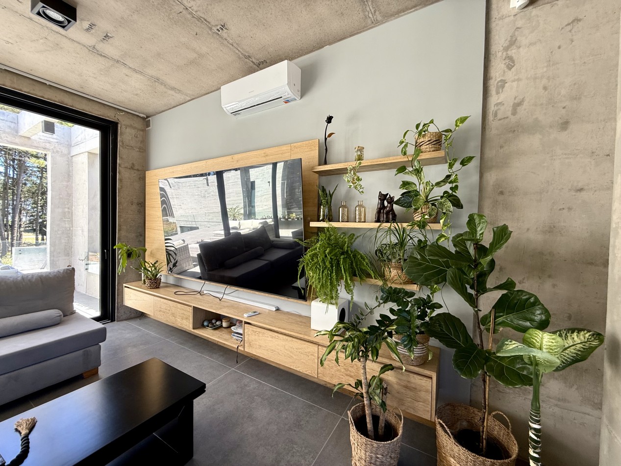 EXCLUSIVA CASA 4 AMBIENTES - BARRIO PIONEROS - PINAMAR 