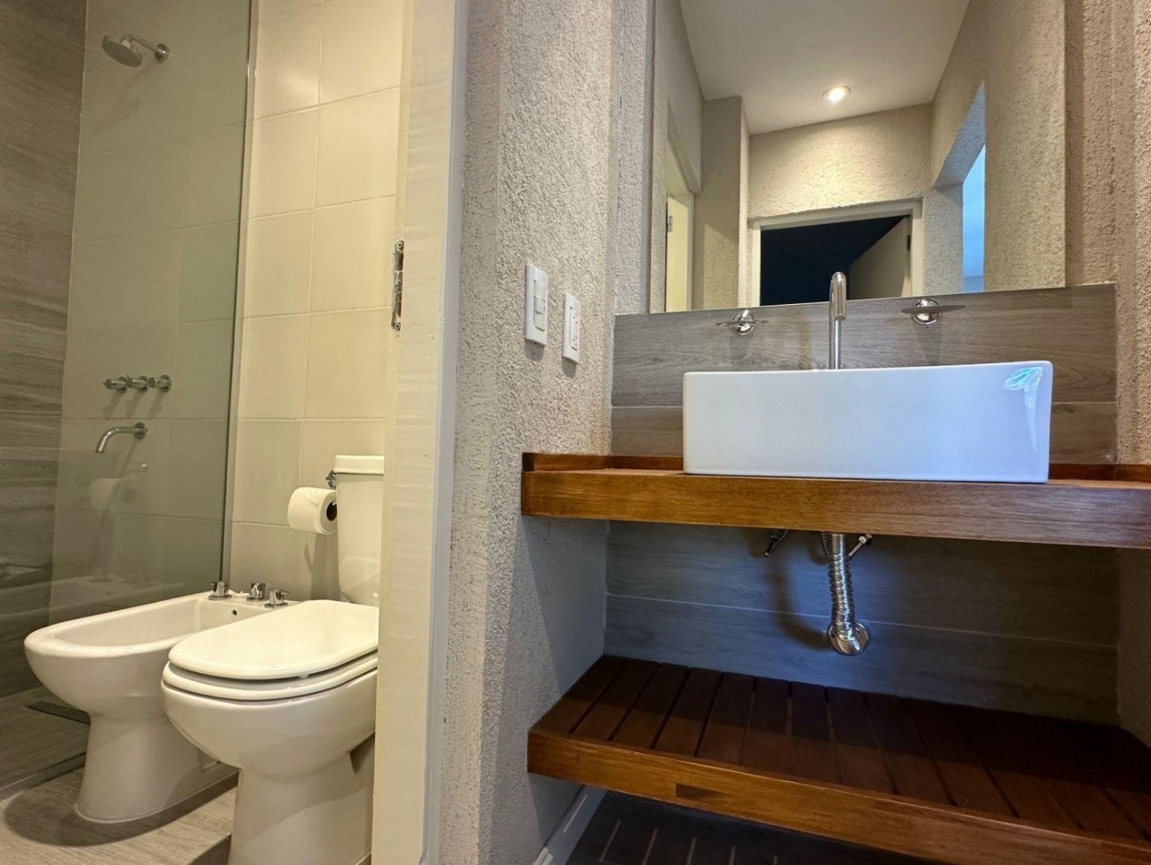 ALQUILER ANUAL 2 AMBIENTES - PINAMAR CENTRO 