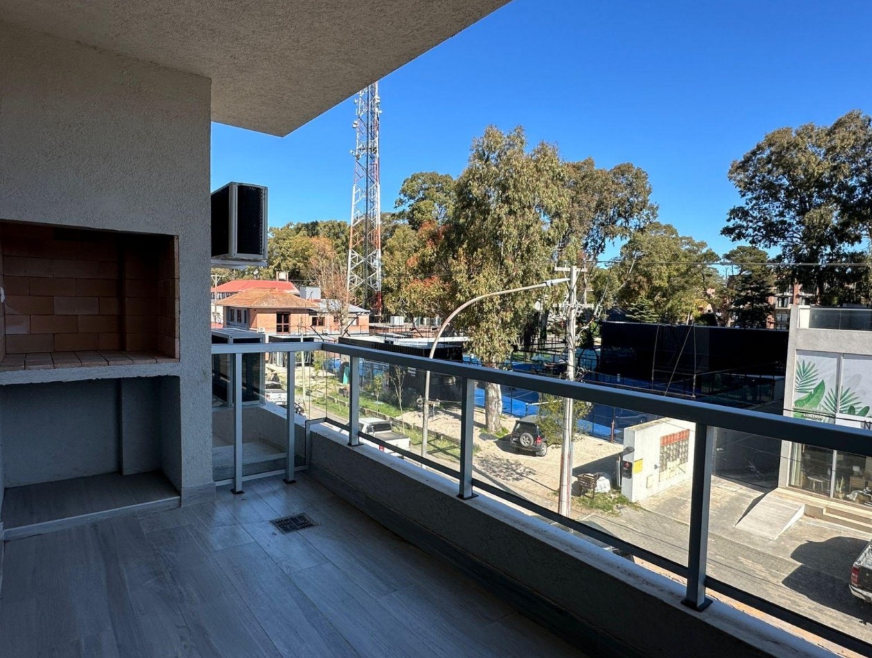 ALQUILER ANUAL 2 AMBIENTES - PINAMAR CENTRO 