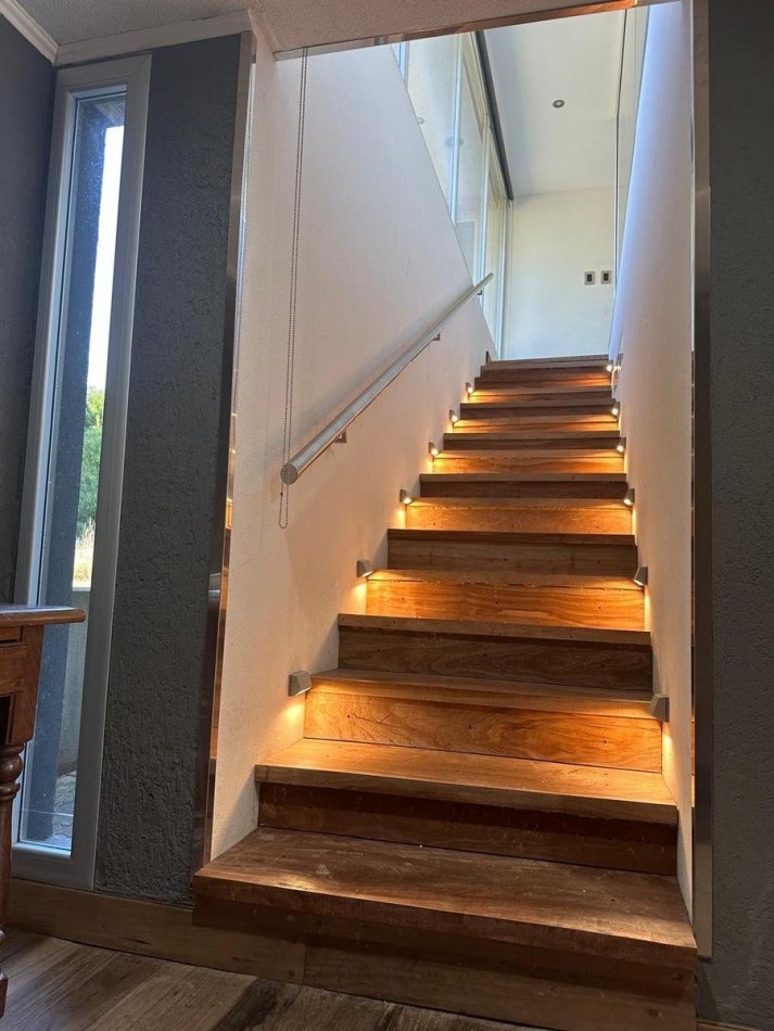 CASA EN COSTA ESMERALDA - 4 AMBIENTES - EN VENTA 