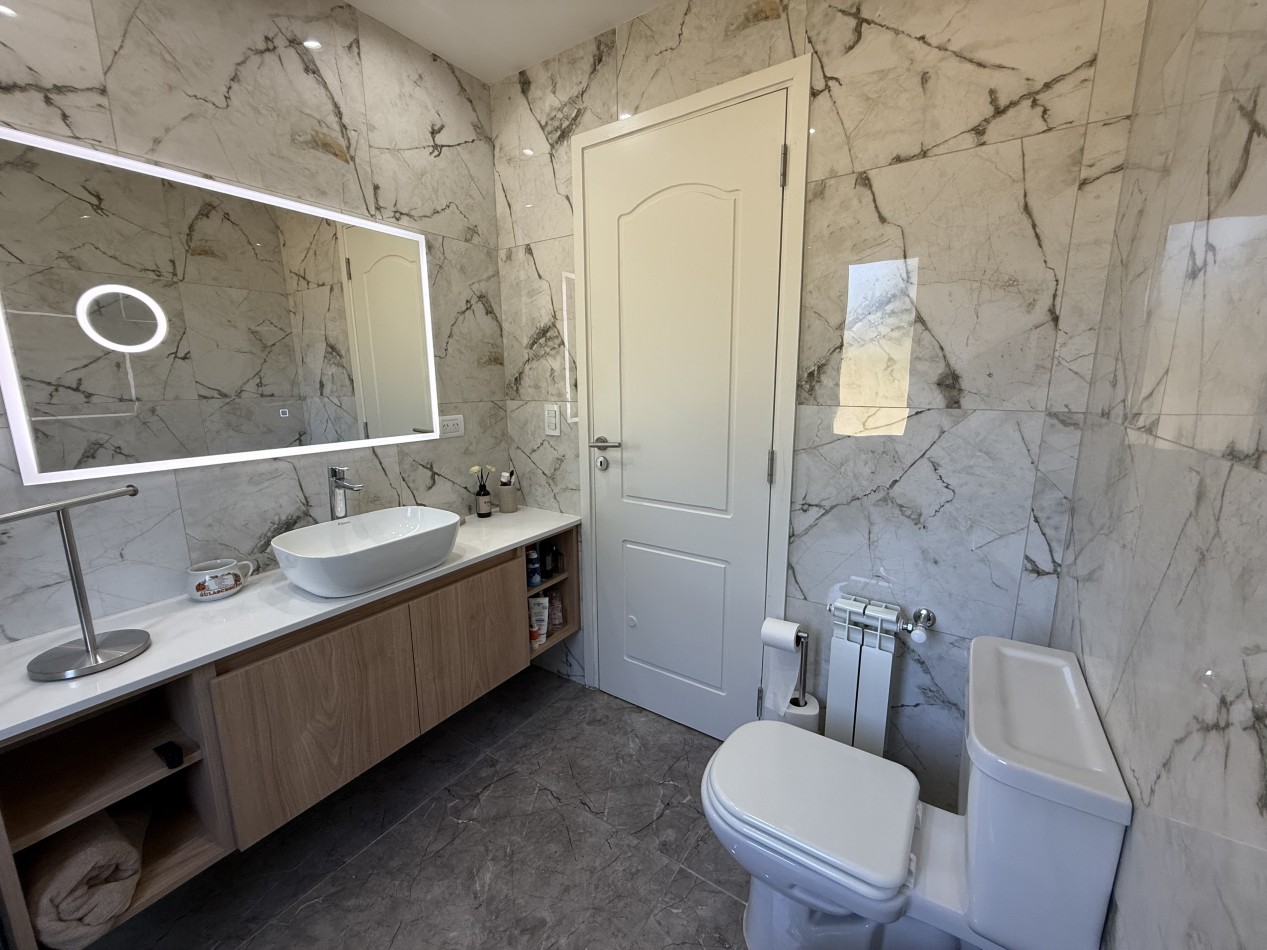 CASA 5 AMBIENTES - NORTHBEACH - EN VENTA 