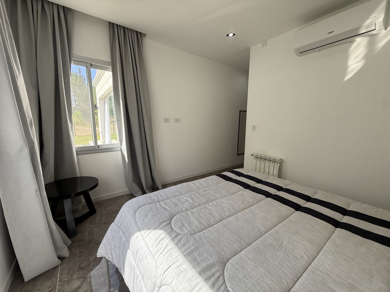 CASA 5 AMBIENTES - NORTHBEACH - EN VENTA 