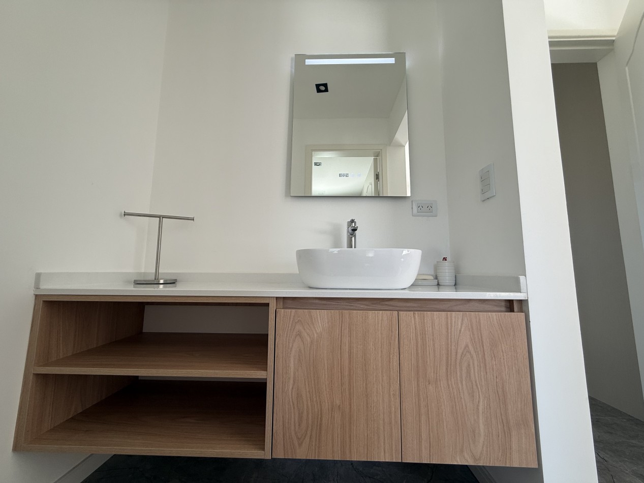 CASA 5 AMBIENTES - NORTHBEACH - EN VENTA 