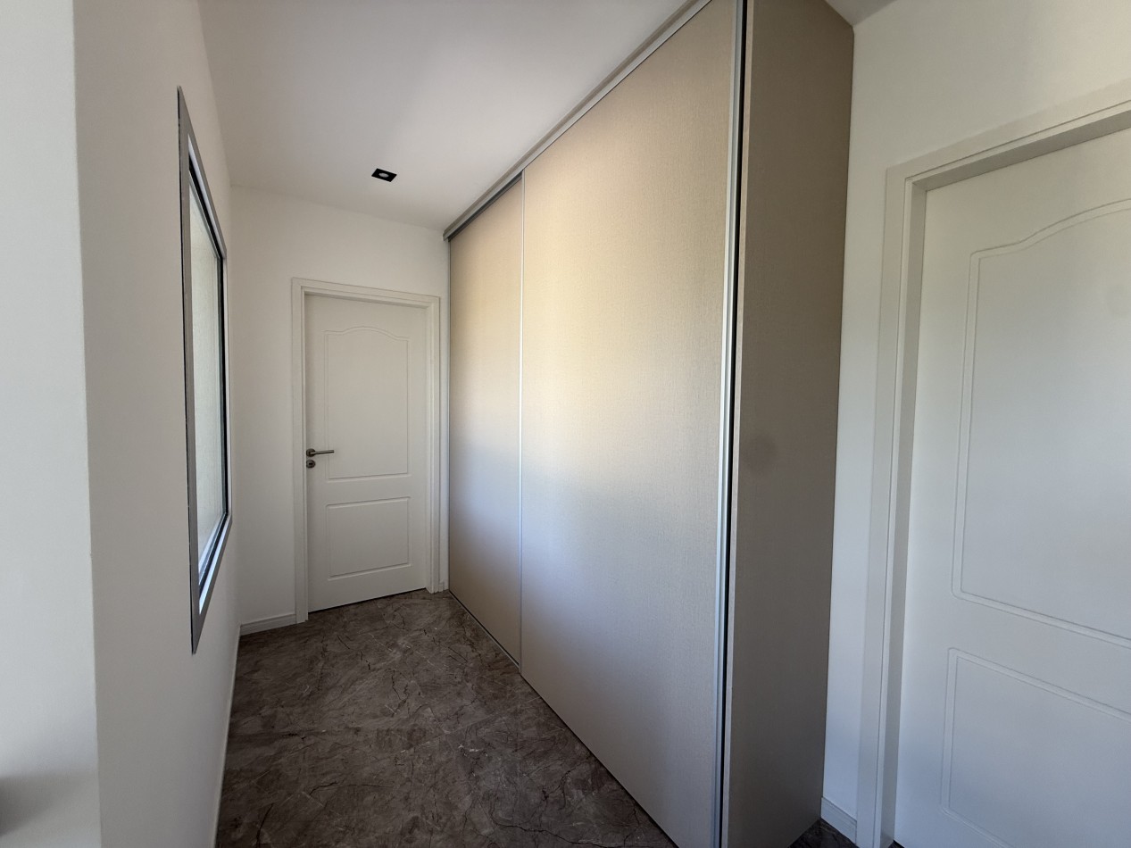 CASA 5 AMBIENTES - NORTHBEACH - EN VENTA 