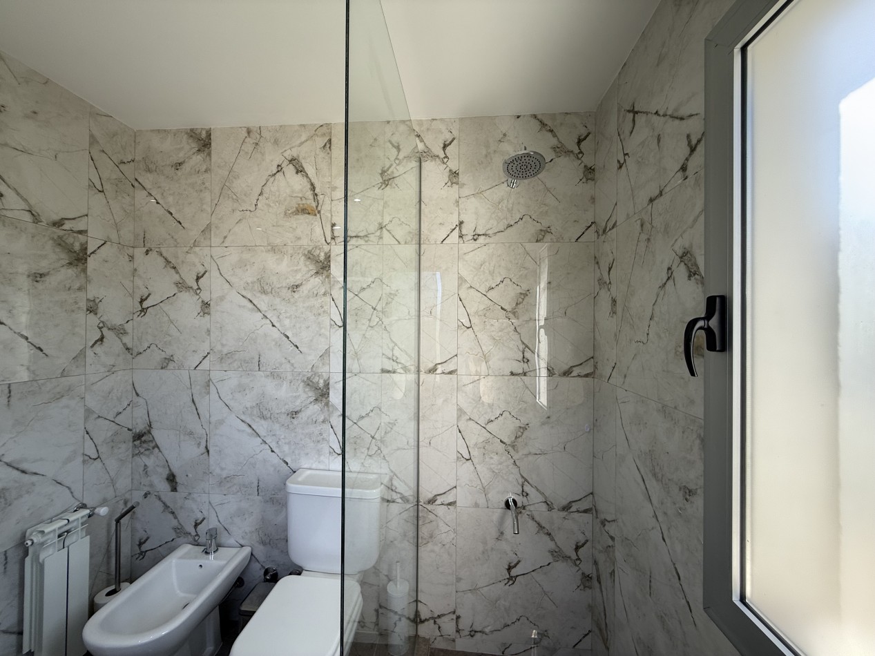 CASA 5 AMBIENTES - NORTHBEACH - EN VENTA 