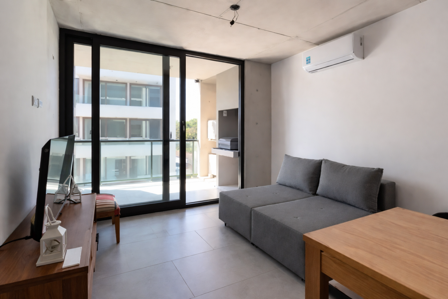 2 AMBIENTES - POSITIVE TOWER - EN VENTA - PINAMAR HOLLYWOOD