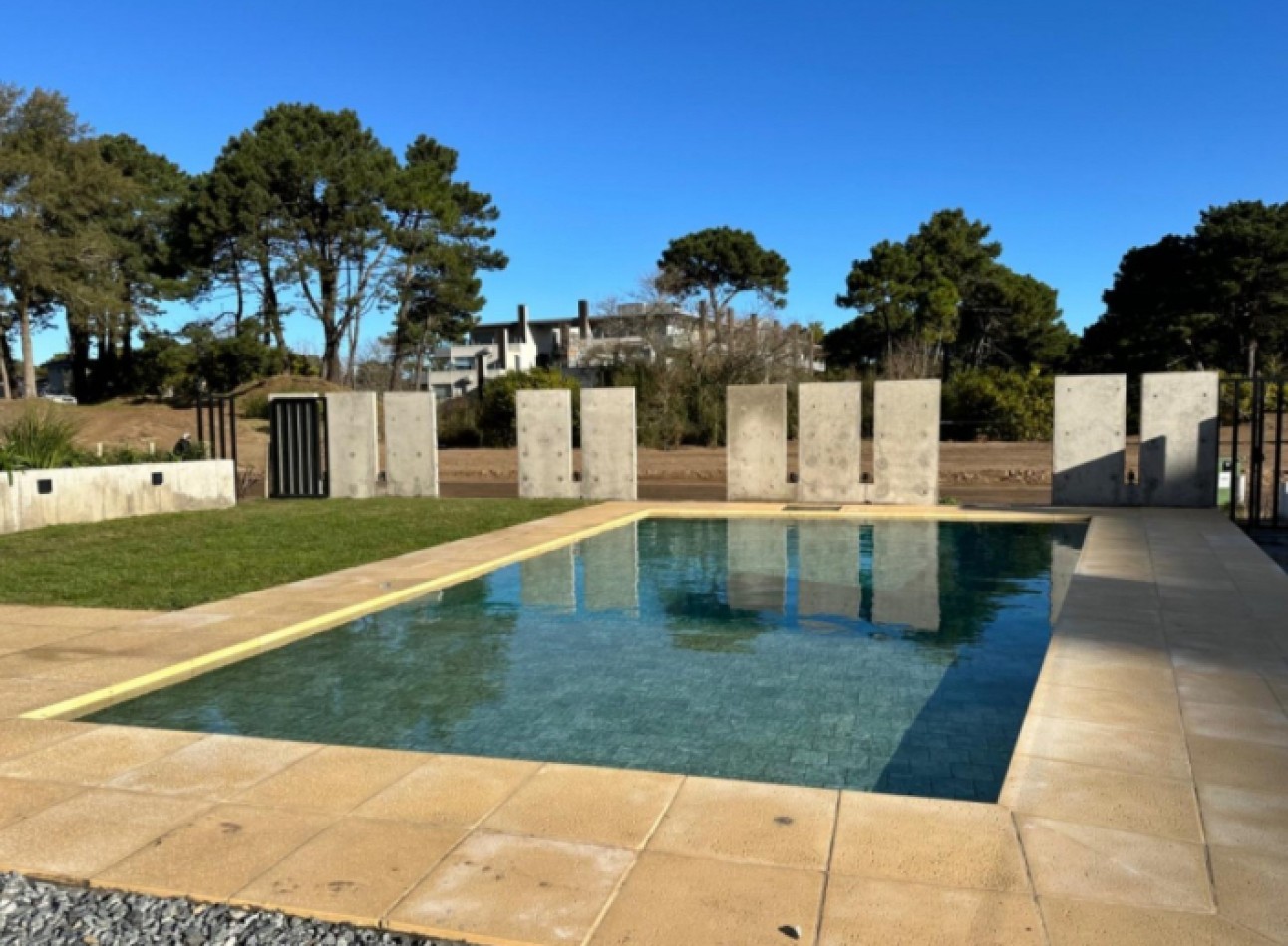 2 AMBIENTES - POSITIVE TOWER - EN VENTA - PINAMAR HOLLYWOOD