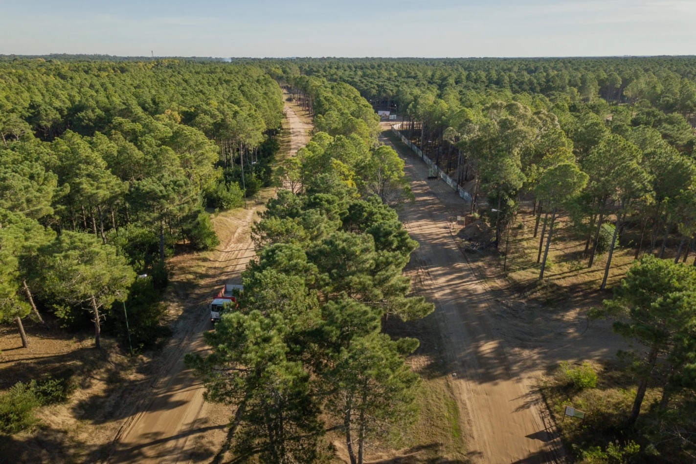LOTE EN BOSQUES - BARRIO ACACIAS- PINAMAR 