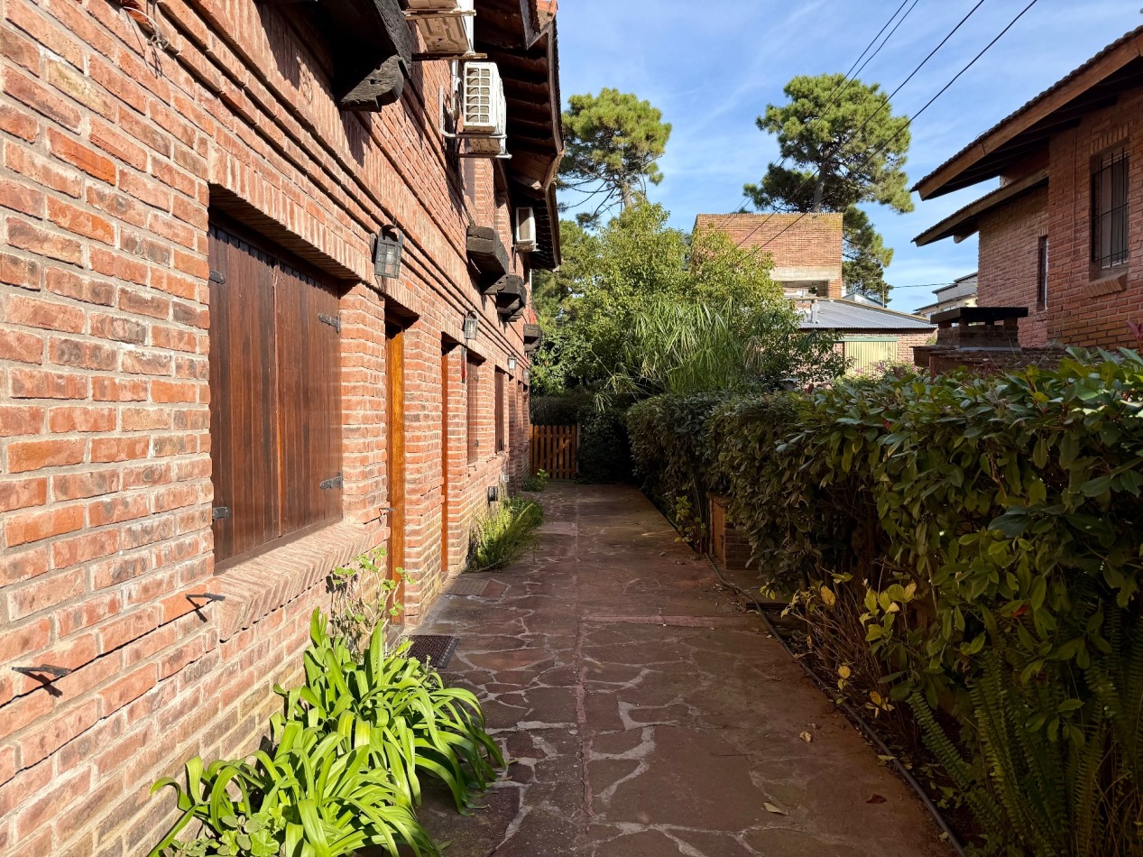 DUPLEX 3 AMB EN VENTA - PINAMAR-APTO CREDITO 