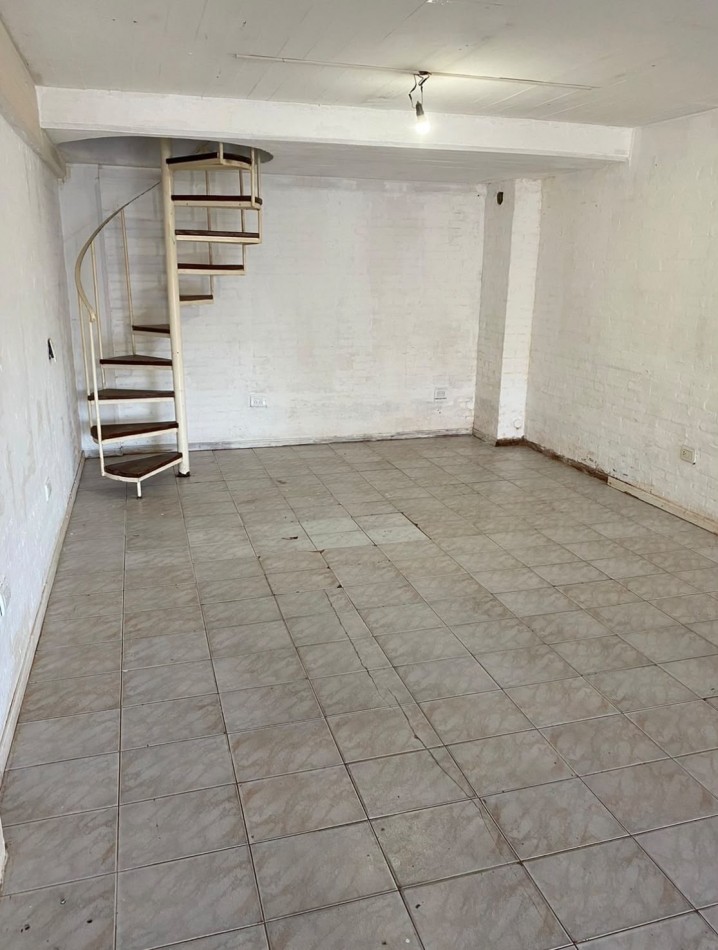 LOCAL COMERCIAL  - AV SHAW - EN VENTA 