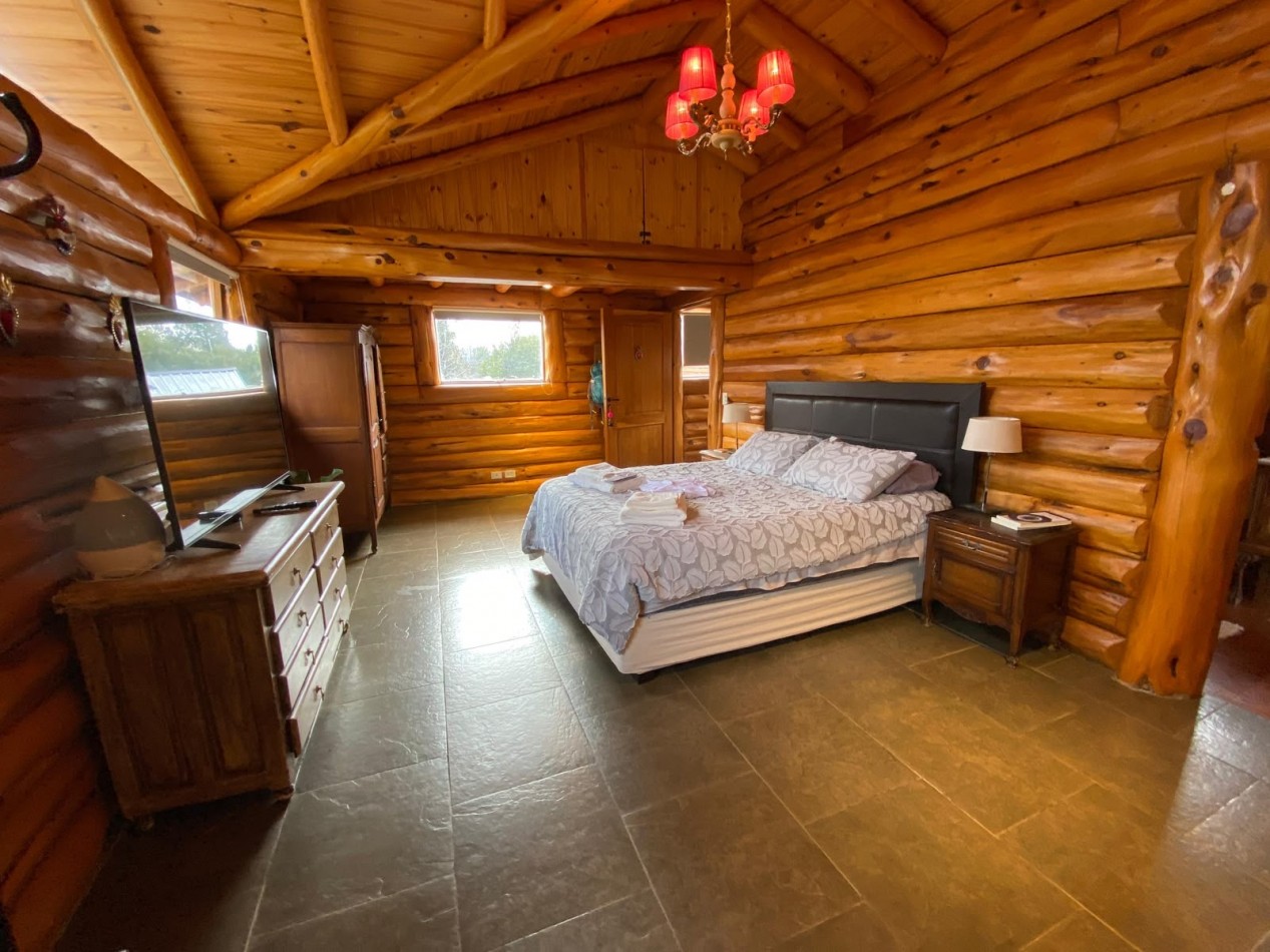 ESPECTACULAR CASA EN BARILOCHE 