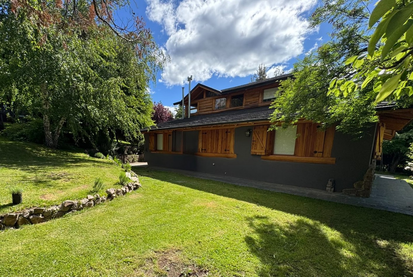 ESPECTACULAR CASA EN BARILOCHE 