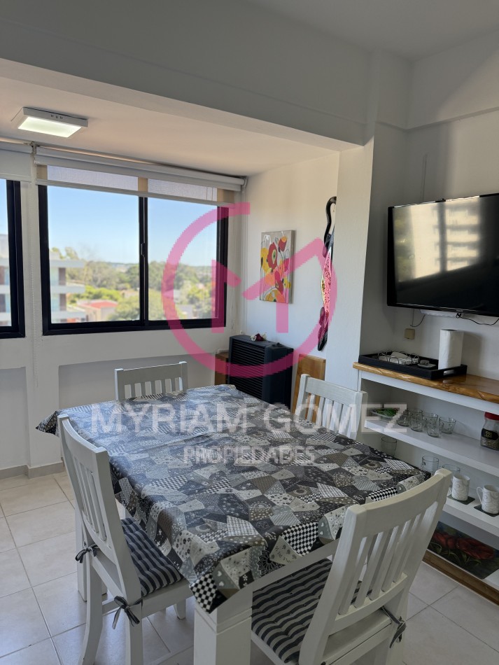 Departamento 2 Ambientes en Barrio Centro - Edificio Tenerife Piso 8°B