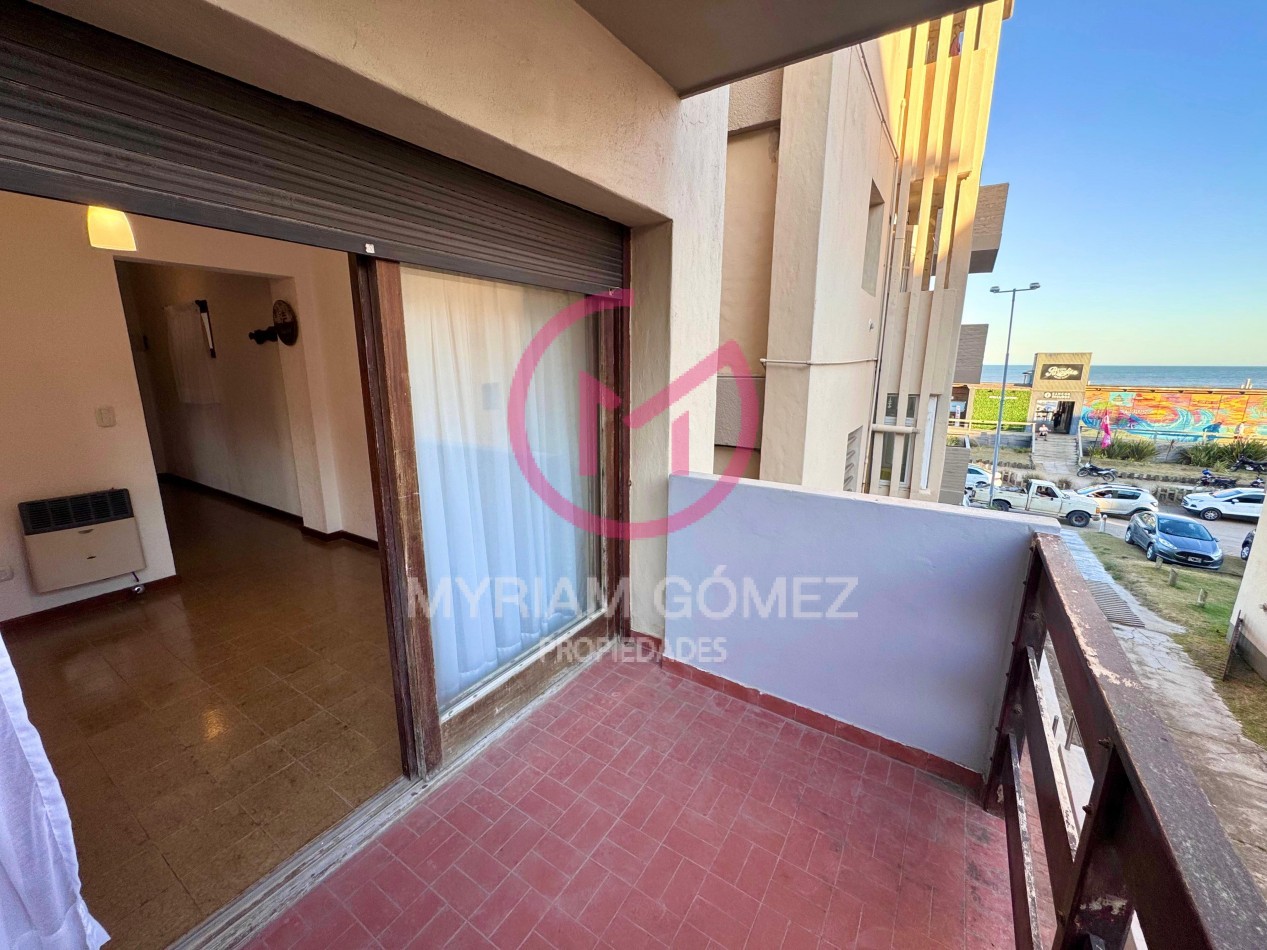 ALQUILER DE MARZO A NOVIEMBRE - Departamento 2 Ambientes - Frente al Mar