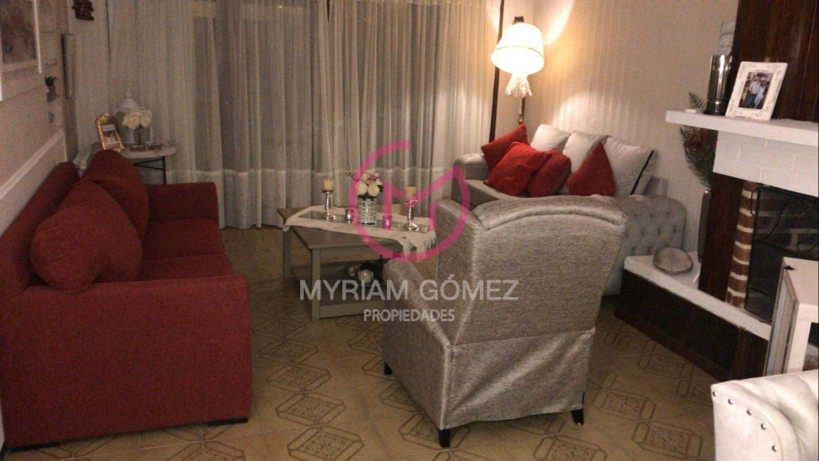 Casa en venta con local independiente - Orense