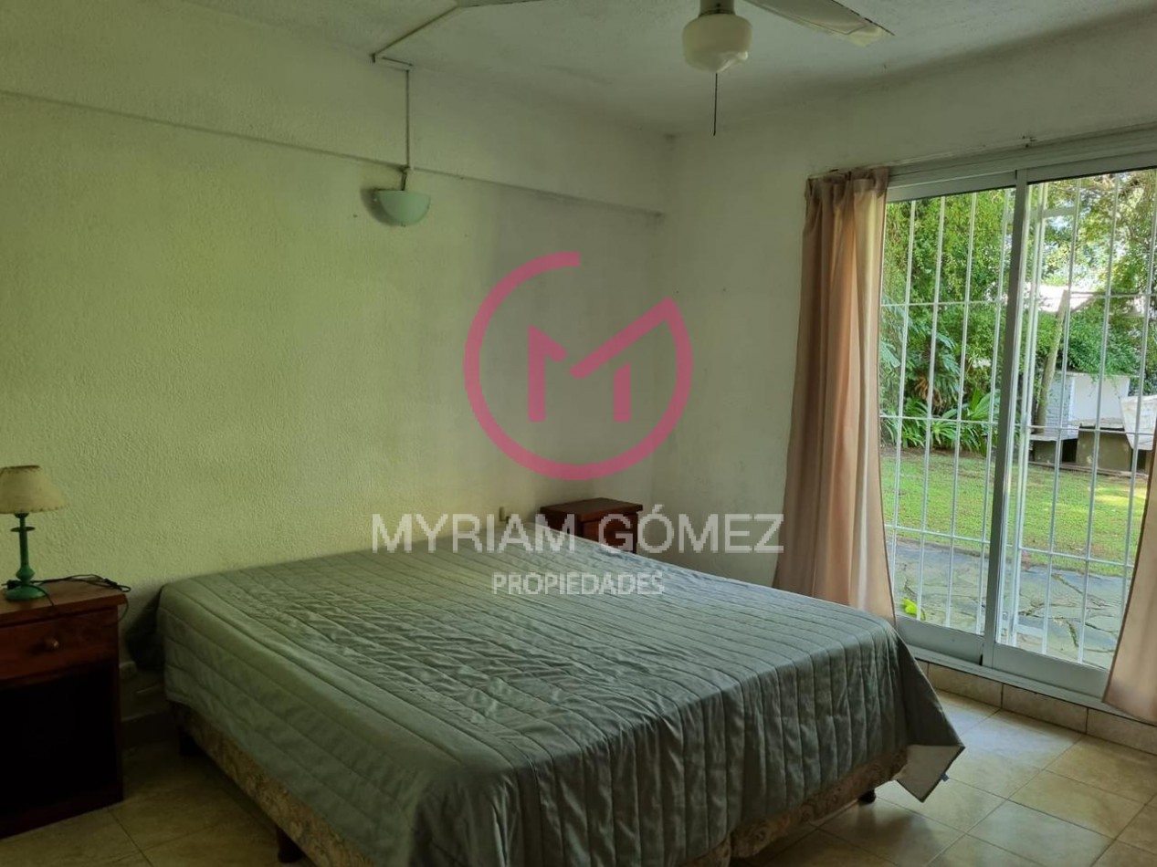 Alquiler Anual - Departamento de 2 Ambientes en Pleno Centro de Pinamar "Acapulco" 