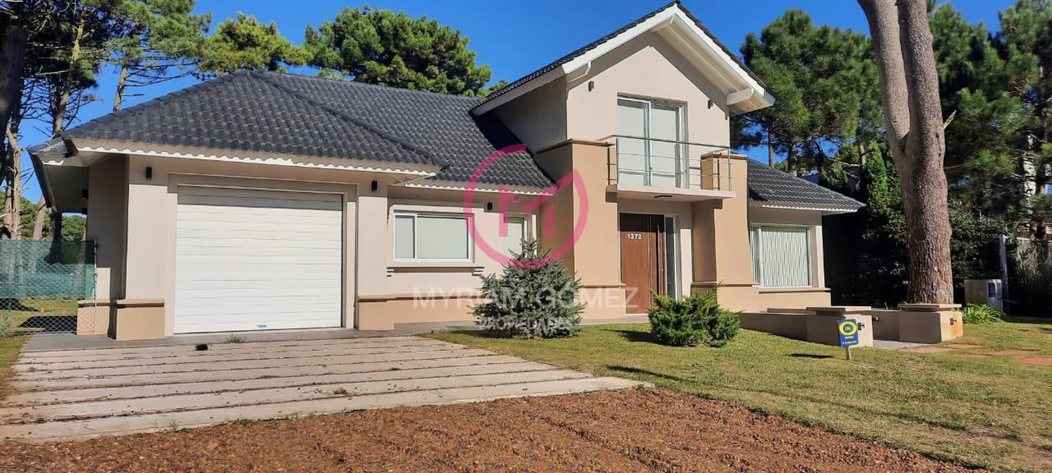Casa a estrenar en Barrio Alamos II