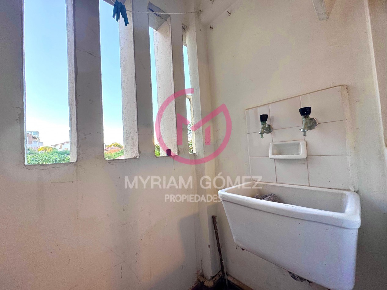 ALQUILER DE MARZO A NOVIEMBRE - Departamento 2 Ambientes - Frente al Mar