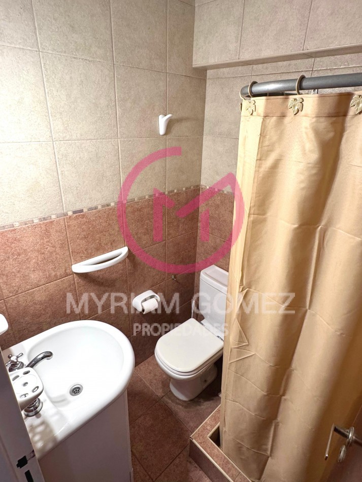 ALQUILER DE MARZO A NOVIEMBRE - Departamento 2 Ambientes - Frente al Mar
