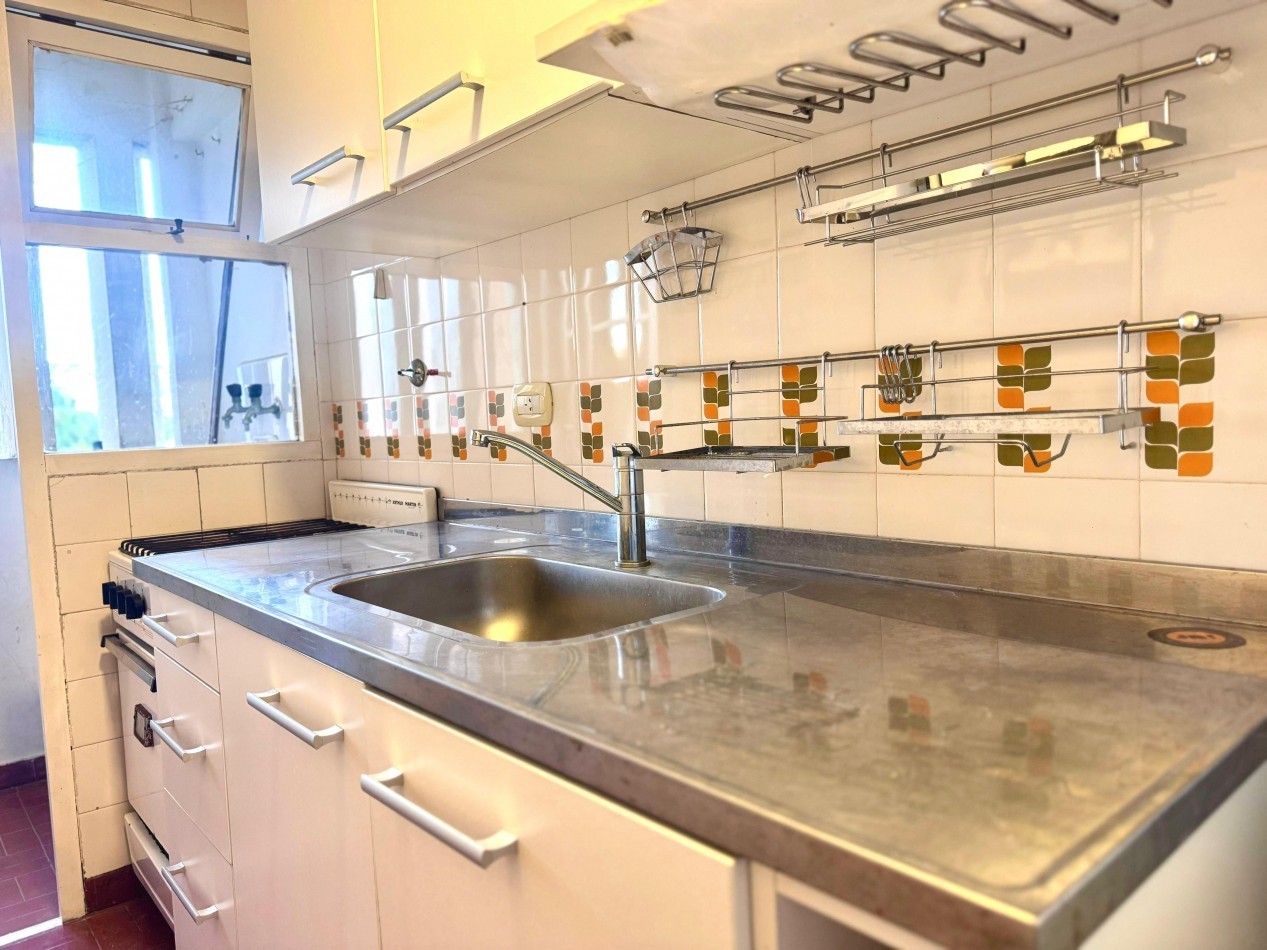 DEPARTAMENTO  2 AMBIENTES FRENTE AL MAR - ALQUILER ANUAL - PINAMAR