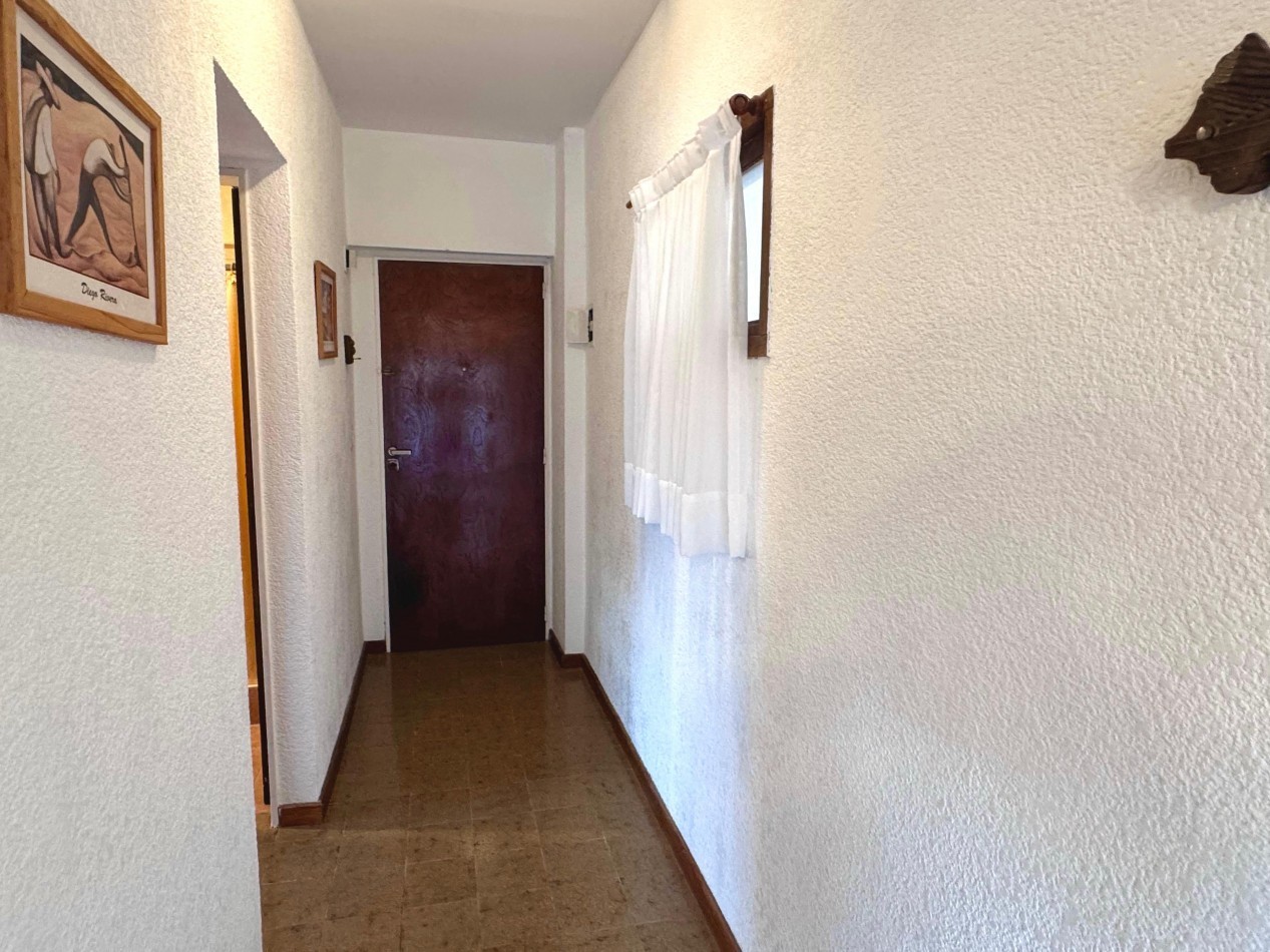 DEPARTAMENTO  2 AMBIENTES FRENTE AL MAR - ALQUILER ANUAL - PINAMAR