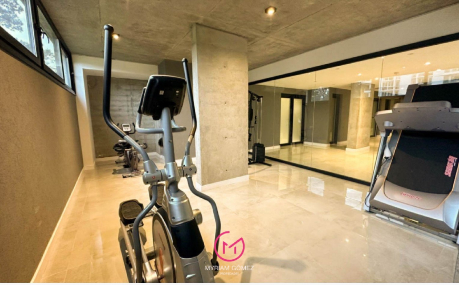 DEPARTAMENTO 2 AMBIENTES - ALQUILER DE VERANO - PINAMAR HOLLYWOOD