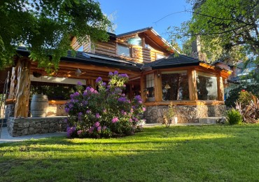 ESPECTACULAR CASA EN BARILOCHE 