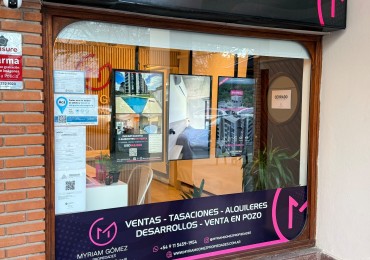 LOCAL CON VIVIENDA - PLENO  CORAZON DE PINAMAR 